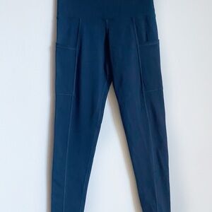 Tuff Athletics Black High Waisted Leggings with Large Pockets | US XS | EU 32